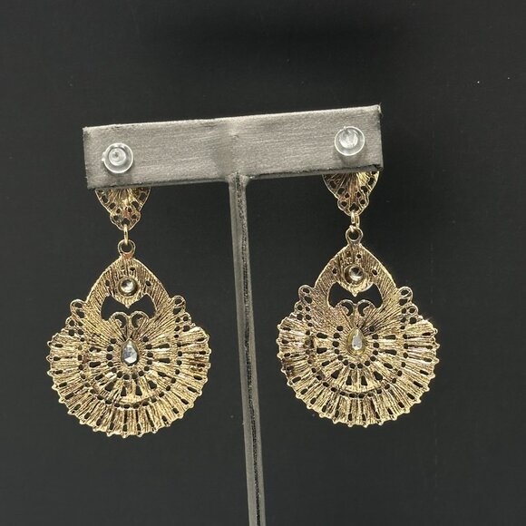 Green Chandelier Earrings Gold Tone Rhinestone Beaded Pierced Statement 2" - Picture 5 of 9